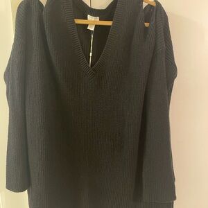 Caslon Women's Black Rib Knit V-Neck Sweater